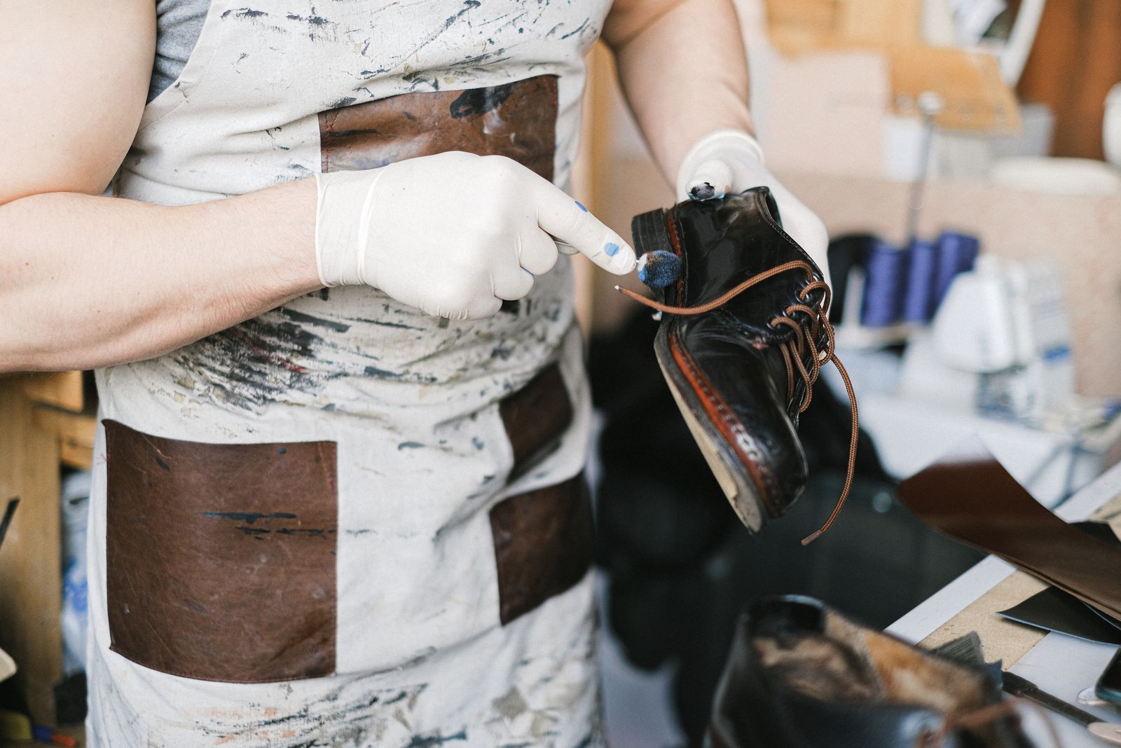 Chaussures : quel entretien selon la matière